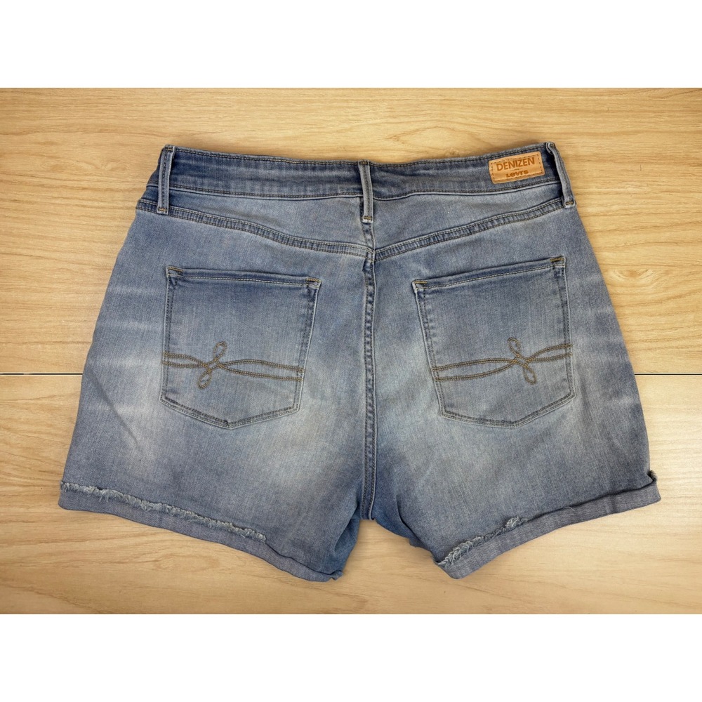 Denizen from Levis Womens High Rise Denim Shorts Light Wash Size 12 W31 - Picture 2 of 8